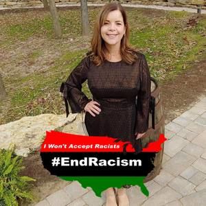 Meet your Posher, Debra